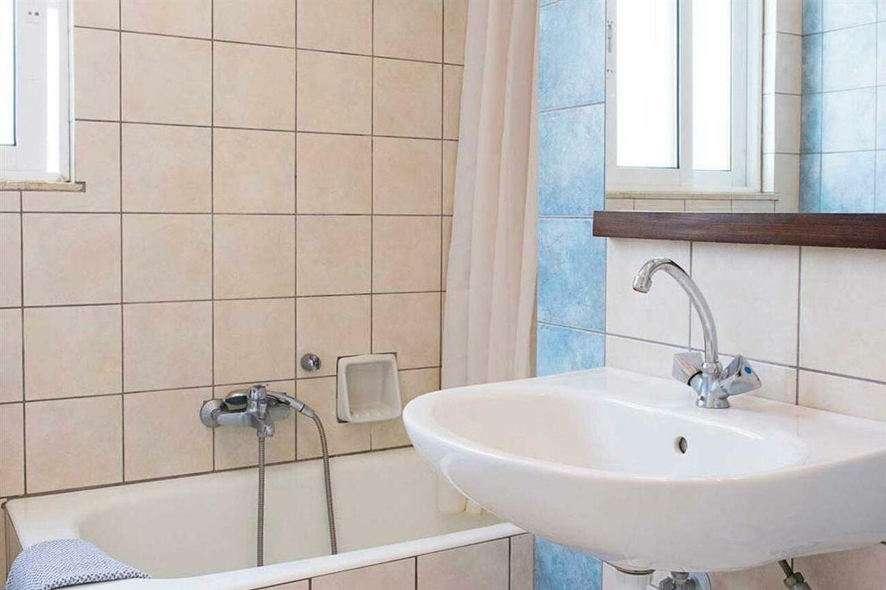 וארקיזה Stefanakis Hotel & Apartments מראה חיצוני תמונה