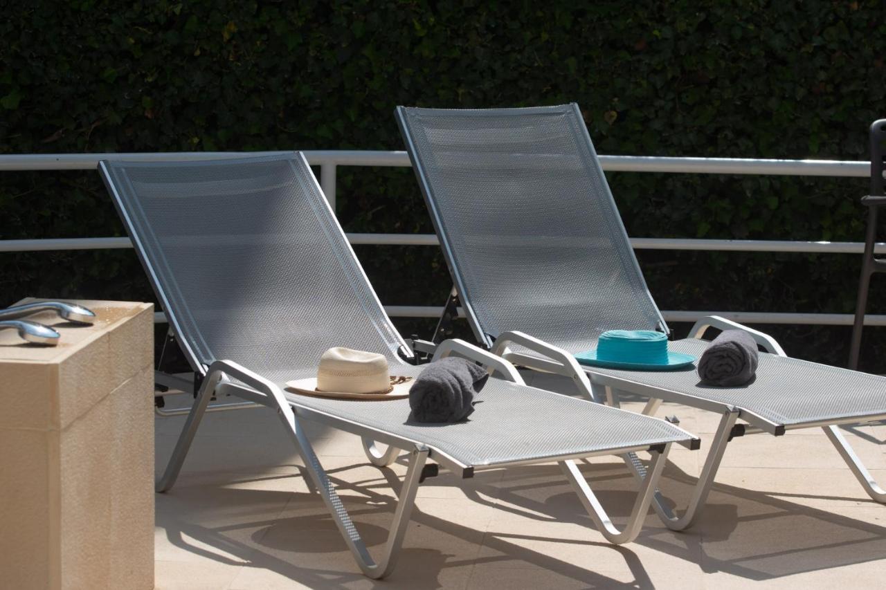 וארקיזה Stefanakis Hotel & Apartments מראה חיצוני תמונה